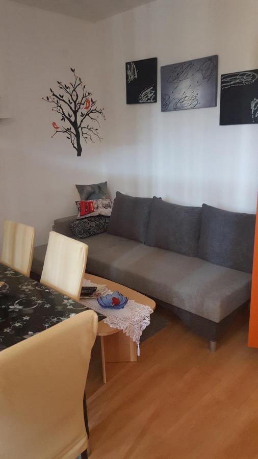 Vera Apartment Kampor Exteriér fotografie