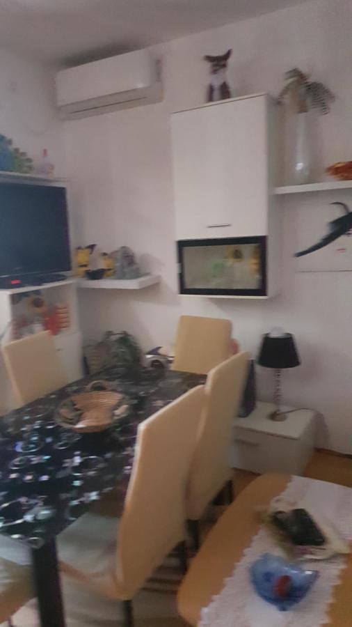 Vera Apartment Kampor Exteriér fotografie