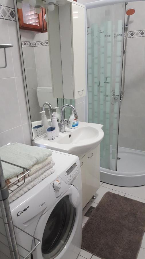 Vera Apartment Kampor Exteriér fotografie