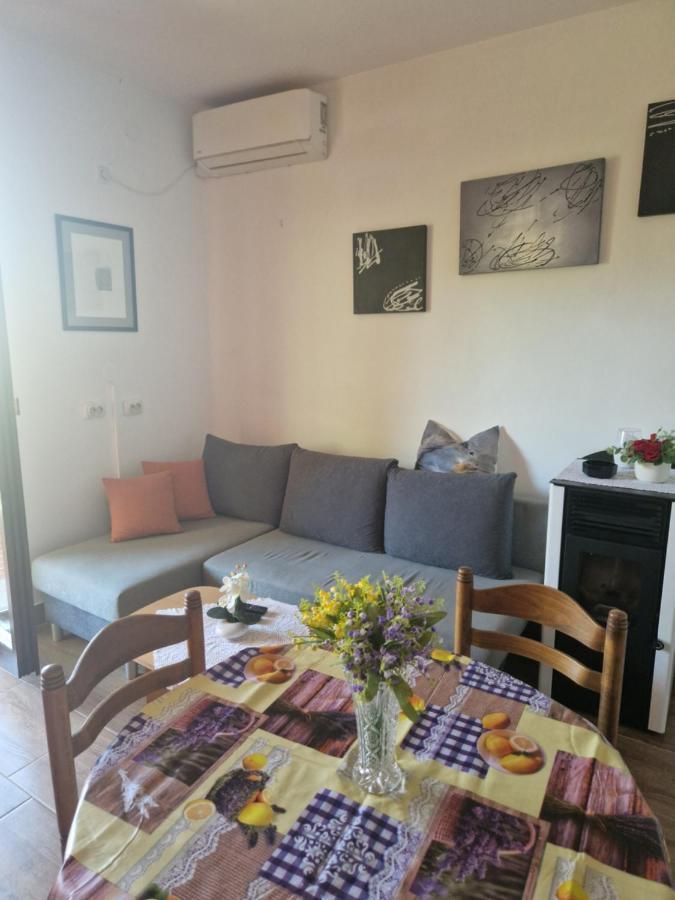 Vera Apartment Kampor Exteriér fotografie