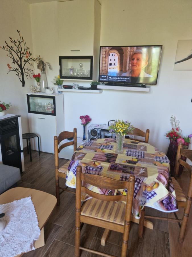 Vera Apartment Kampor Exteriér fotografie